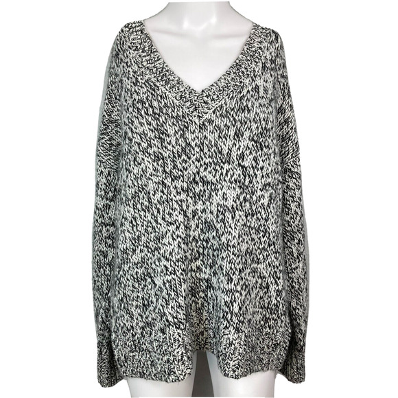 PINK Victorias Secret Sweater Womens Sz L Black White‎ Chunky Knit V Neck Loose - Picture 1 of 9